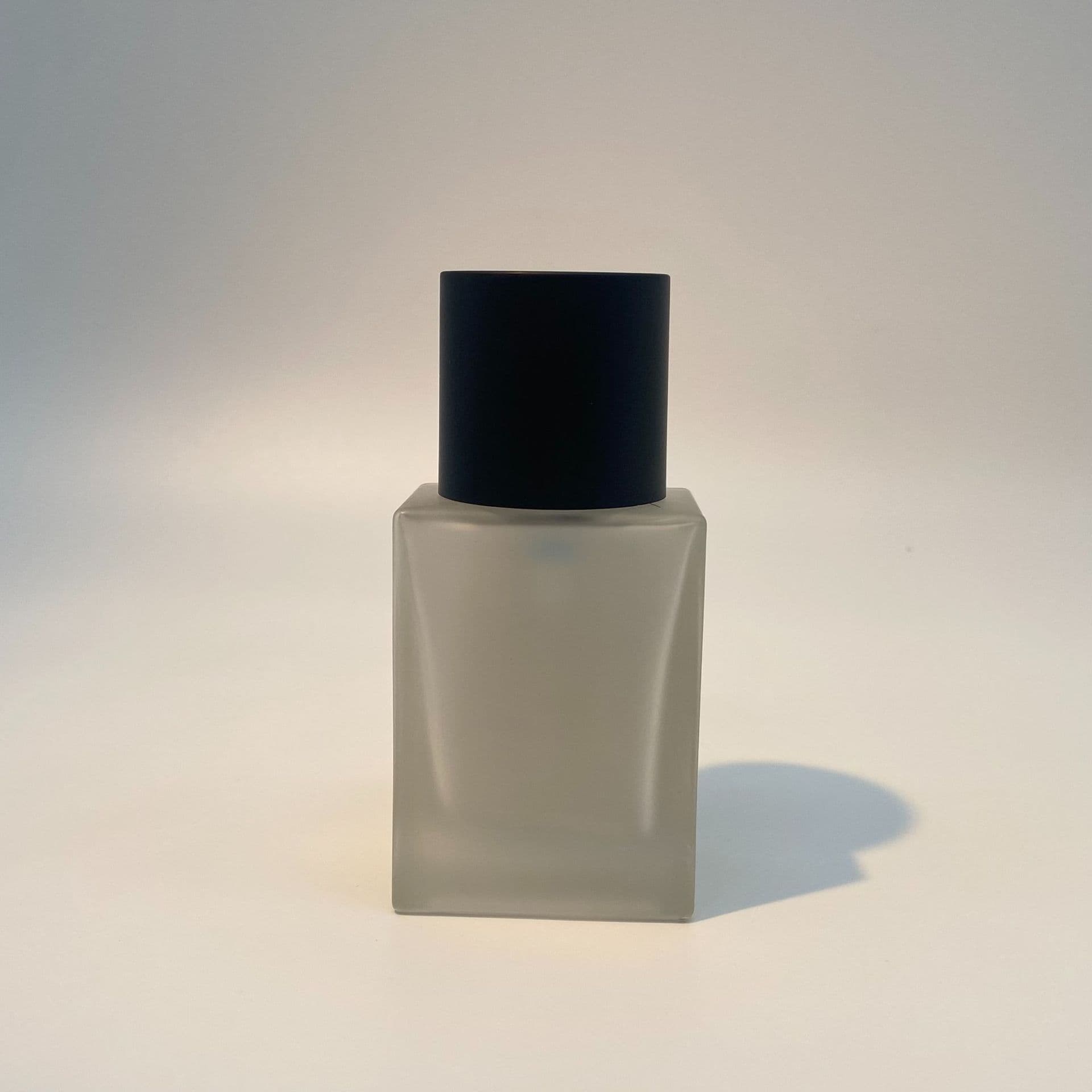 Factory Wholesale Lotion Pump for Foundation, External 18-Tooth Black Small Foundation Pump, ABS Frosted Black Large Cap, Emulsion Pump
