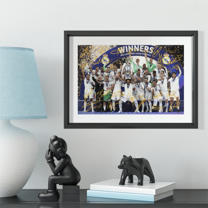 2025 Real Madrid Champions League 14 Titles Solid Wood Decorative Photo Frame Wall Mount Tabletop Display Frame