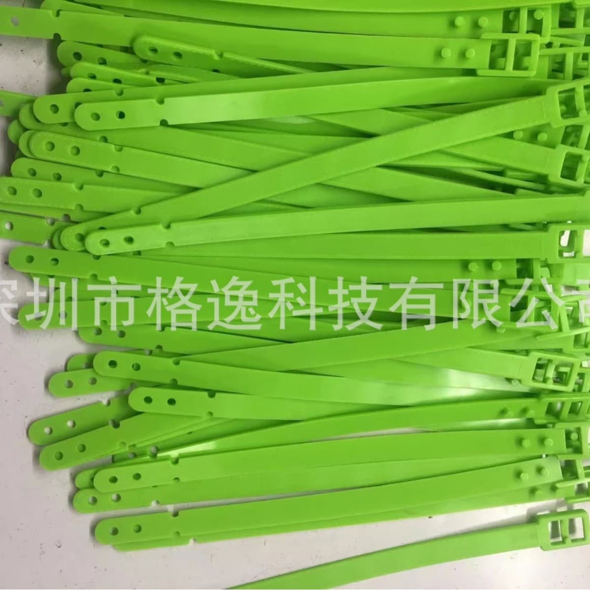 Bulk Stock Luggage Tag Straps with Date Buckles, PVC Luggage Lanyards in Multiple Colors Available for Priority