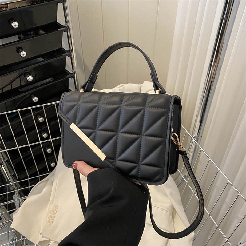 Women's Diamond Quilted Thread Fashion Small Bag 2023 Shoulder Crossbody Bag Textured Trendy Handheld Square Bag