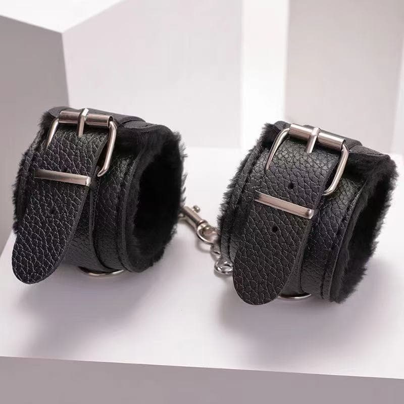 Sexy Adult Lingerie SM Vibrating Egg Lace Accessories Nipple Covers Bedroom Foreplay Blindfold Toy Feather Paddle Collection