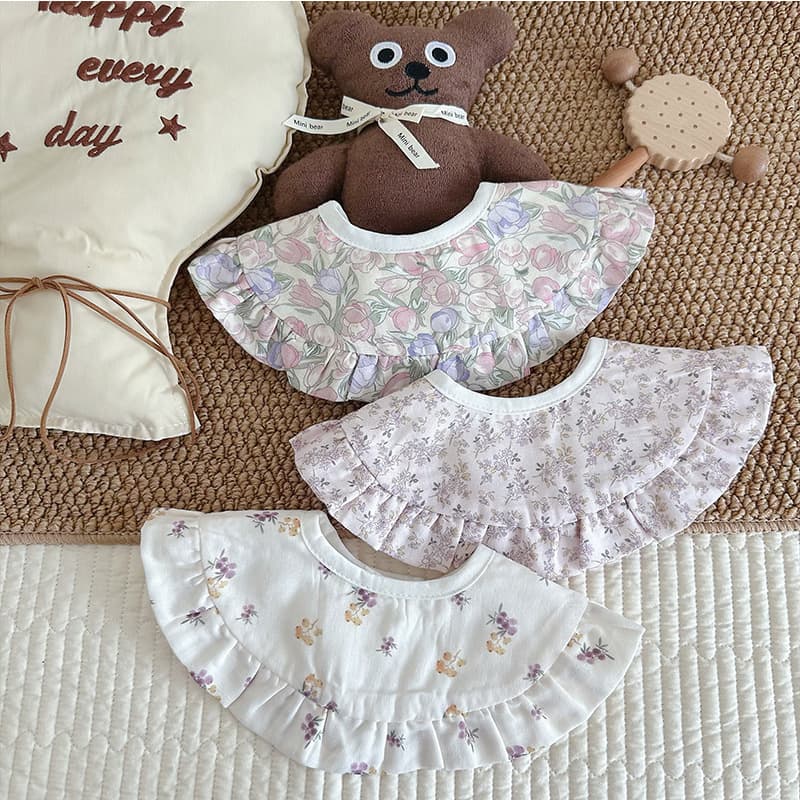 Ins Korean Version New Baby Gauze Shawl Saliva Towel Princess Palace Style Waterproof 360 Degree Bib Baby Bib
