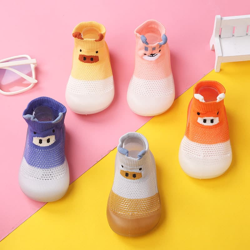 Baby Walking Shoes Soft Sole Non-Slip Breathable Sock Shoes Indoor Floor Shoes for Boys and Girls Summer Mesh Pre-Walking Shoes
