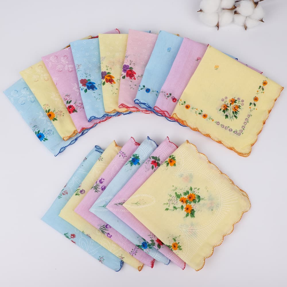 Classic crescent-edged ladies' hot-selling wholesale pure cotton handkerchiefs, old-fashioned retro style, thin cross-border product 29cm.