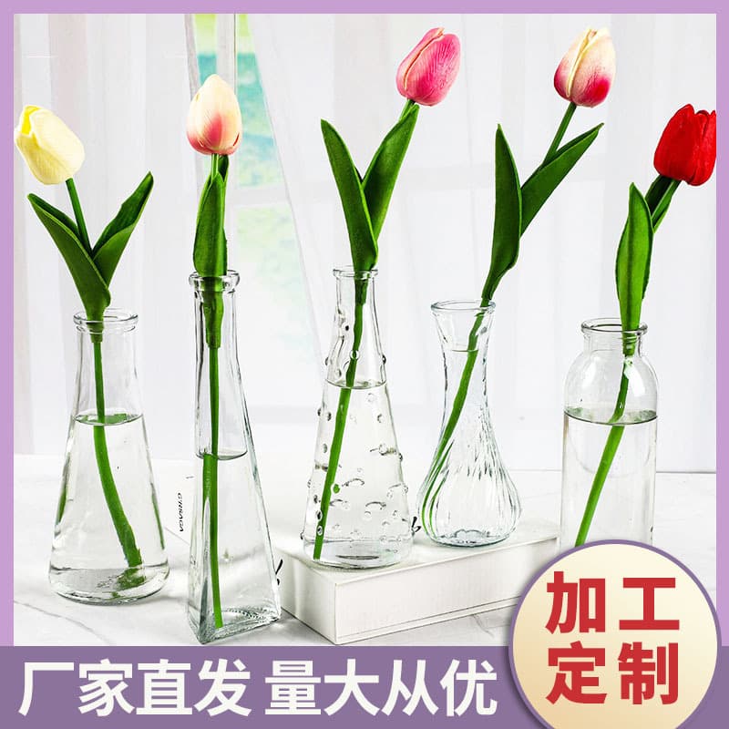 Modern Simple Straight Transparent Glass Vase for Lily and Rose Decoration, Small Desktop Glass Craft Ornament