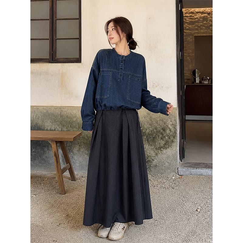 French Vintage Denim Shirt for Women, Summer Lightweight Design, Unique Loose Fit, Slimming, Versatile Long-Sleeve Top, Trendy
