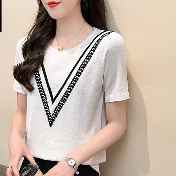 2025 New Summer Short Sleeve Knit Top Women's Base Layer Round Neck Pullover Slim Fit Korean Style Blouse