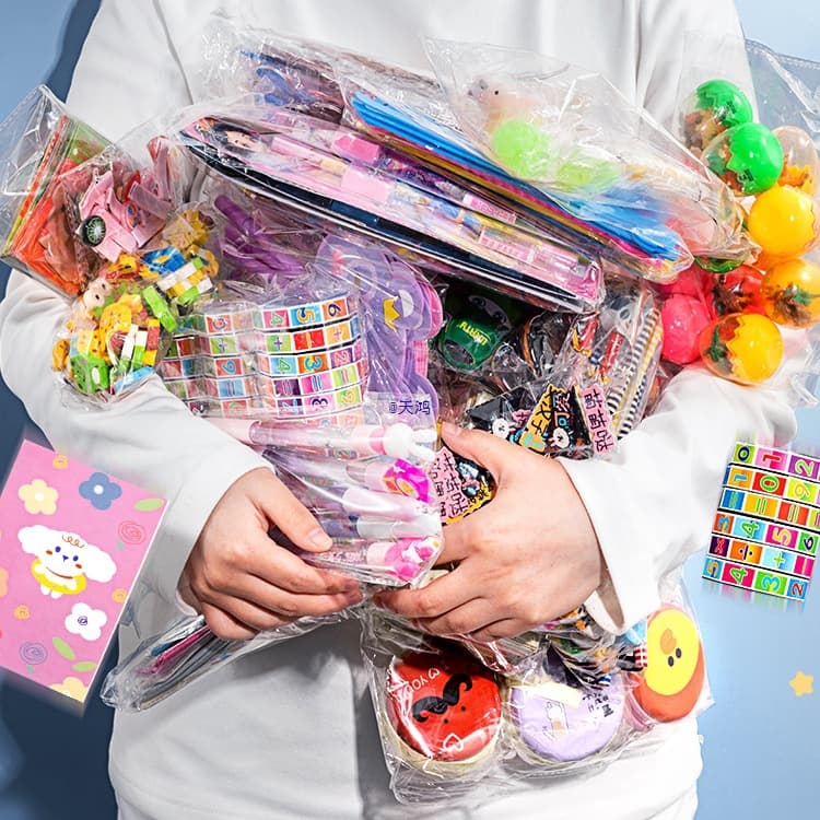 Elementary School Student Rewards Small Gifts Kindergarten Gifts Back-to-School Practical Prizes Children's Birthday Blind Box Toys Wholesale