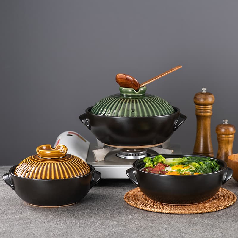 Wholesale Japanese-style ceramic casserole with double handles, deep pot for open flame gas stewing, braising, cooking hot pot, commercial and home use, gift
