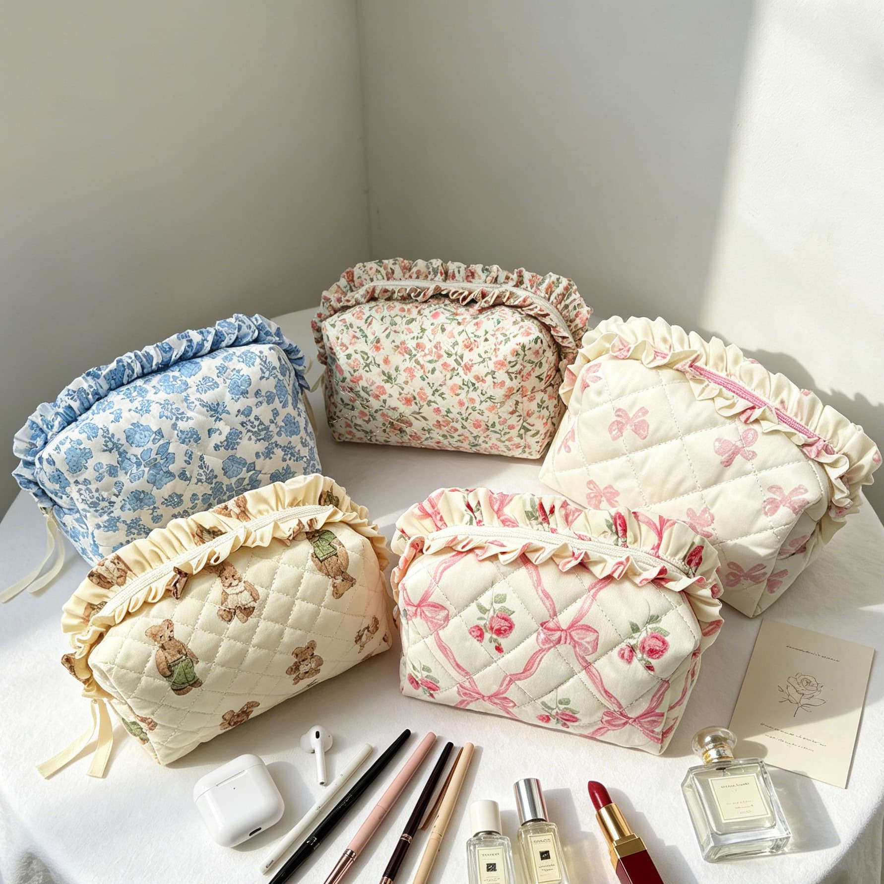 Ruffle Floral Cosmetic Bag Quilted Portable Storage Pouch Large Capacity Stylish Travel Makeup Organizer Wholesale