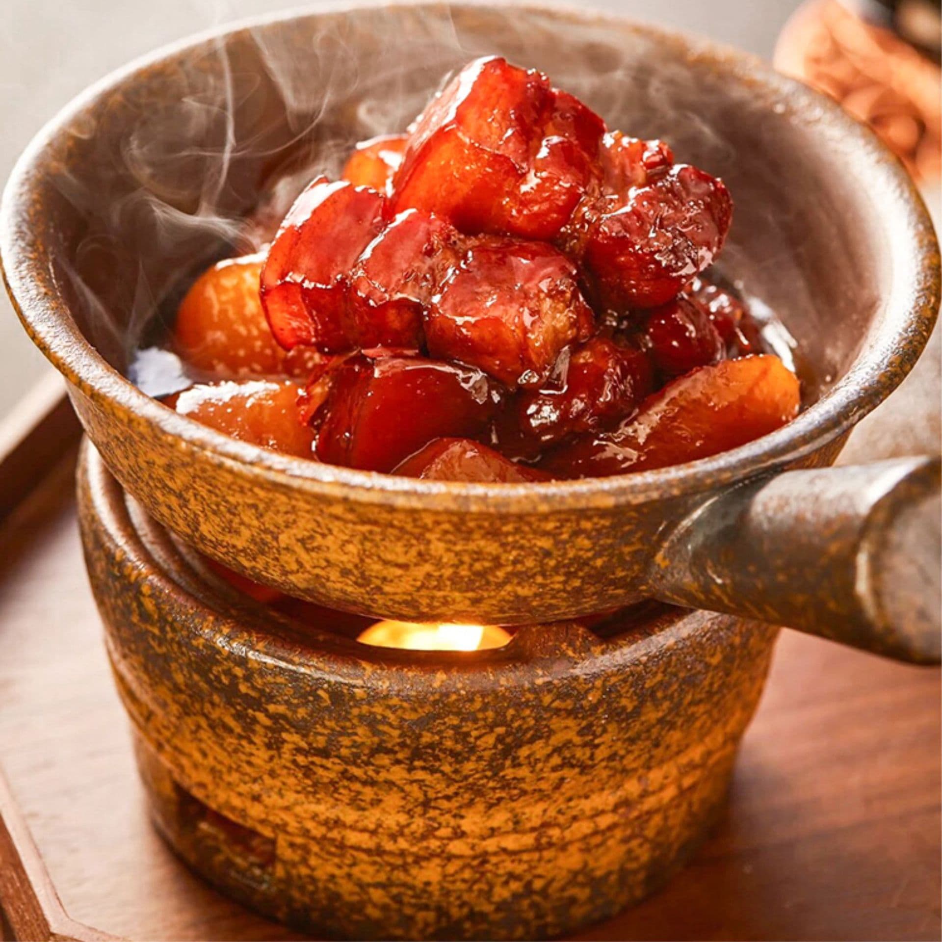 Creative Chinese Retro Tableware: Braised Pork Bowl, Dongpo Lion Head Bowl with Candle Warmer, Bistro-Style Dish