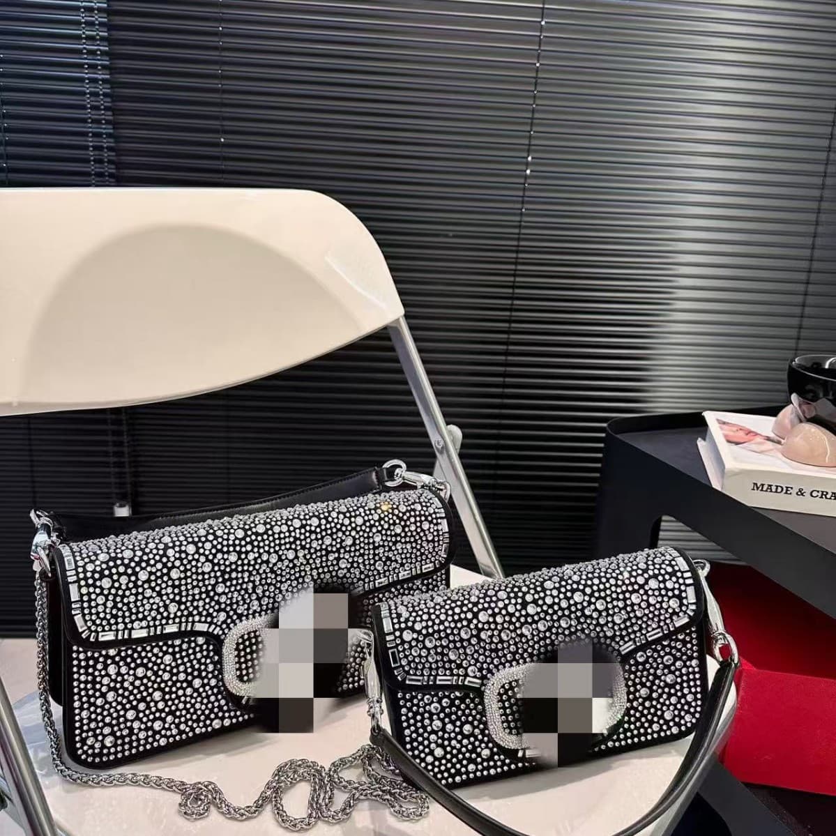 Luxury Crystal Embellished Handbag New Rhinestone Sliding Chain Bag Shoulder Tote Vintage Crossbody Bag for Women