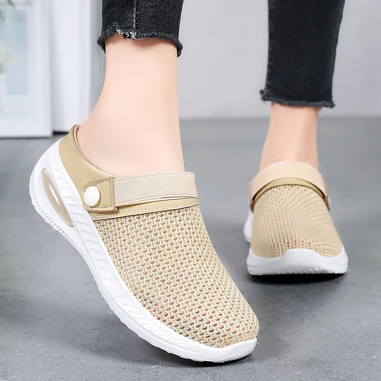 Women's Summer Casual Breathable Fashionable Slippers Outdoor Wearable Slip-On Shoes Mom Shoes Toe Covering Comfortable Flats
