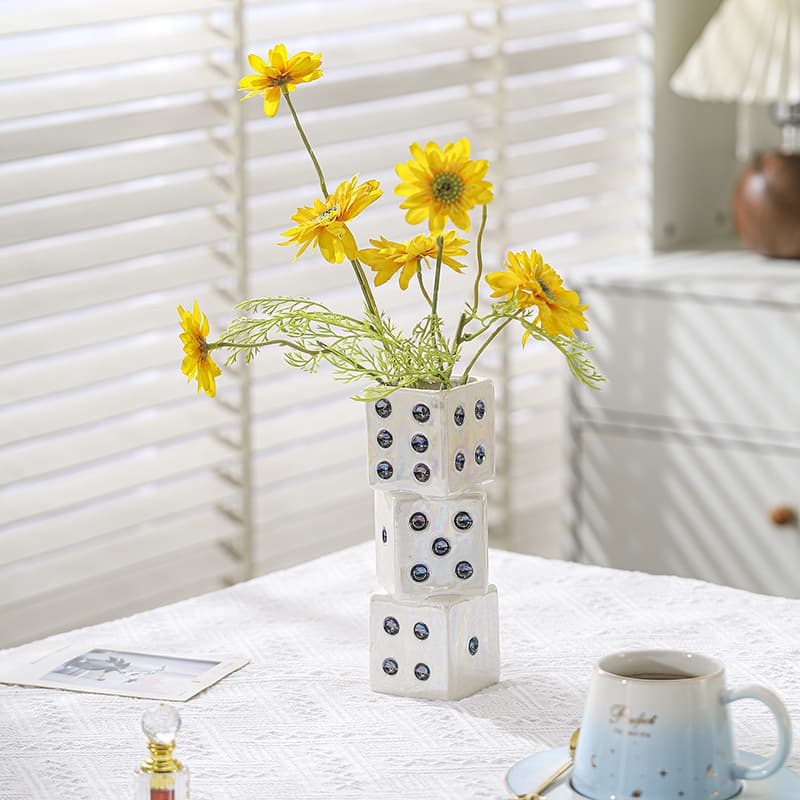 Cross-border New Dice Vase Nordic Ceramic Vase Electroplated Vase TV Cabinet Decoration Ceramic Vase