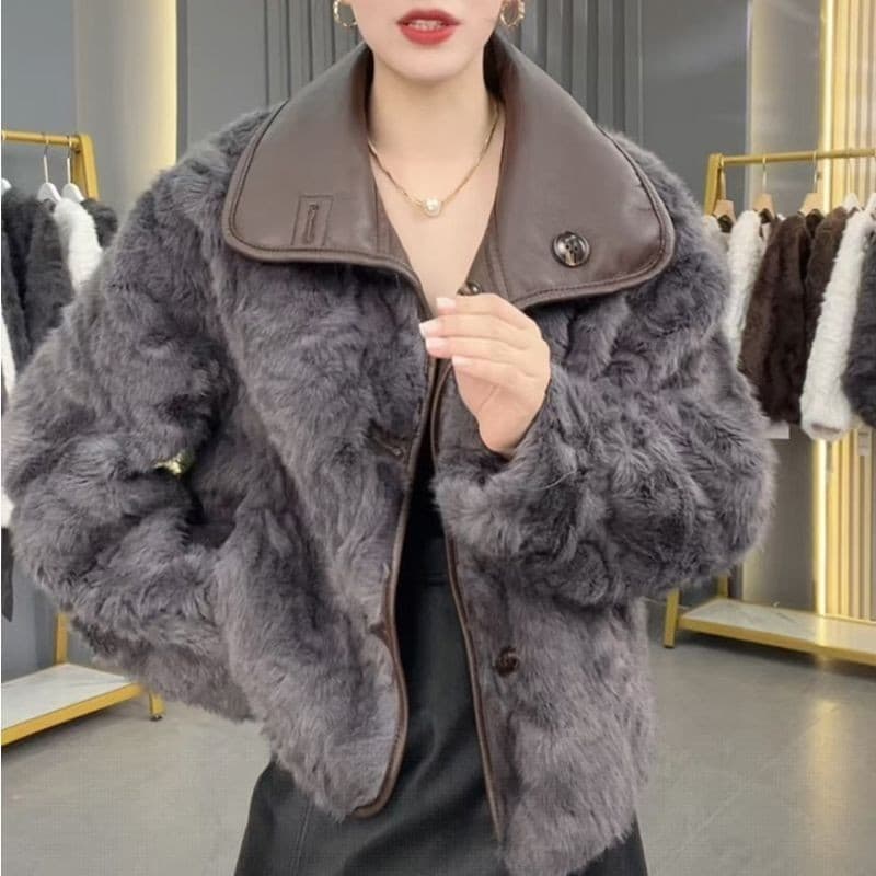 2026 Winter New Faux Leather Fur Coat Women Reversible Turn-Down Collar Faux Leather Fur Jacket Faux Mink Fur Coat