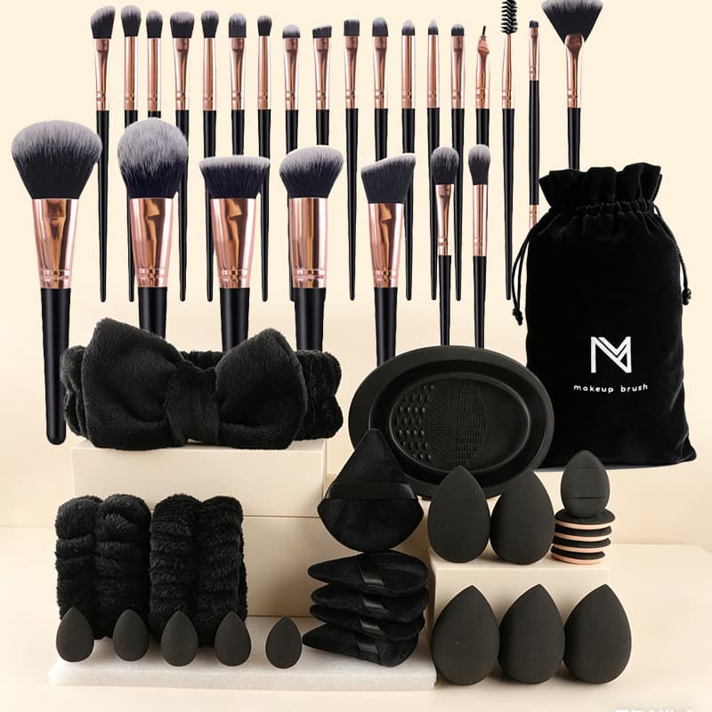 47-Piece Makeup Tool Set with Cosmetic Bag, Brush Set, Portable Travel Wash Bag, Powder Puff, and Makeup