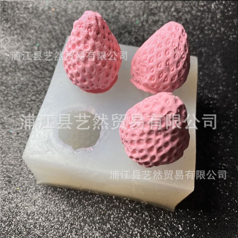 DIY aromatherapy strawberry handmade candles creative homemade materials accessories decorative fruit strawberry dessert silicone mold