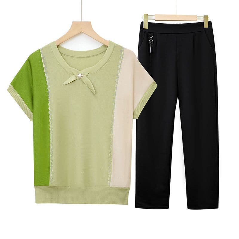 Summer Ice Silk Short-Sleeved T-Shirts for Young Mothers, Fashionable Thin Tops for Middle-Aged Women, and Stylish Outfits for Middle-Aged and Elderly Women