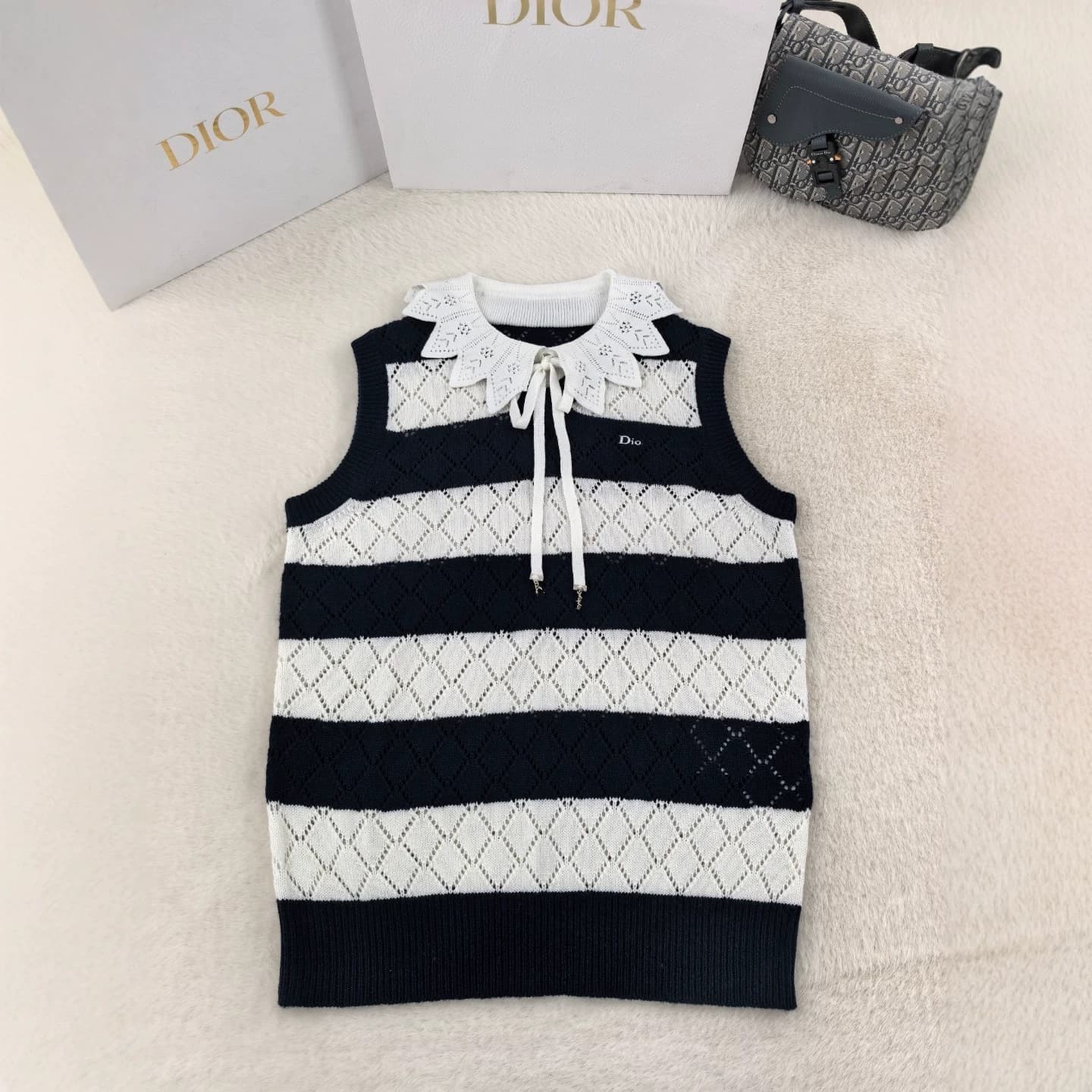 Color-block Striped Ribbed Sleeveless Knit Women's Autumn/Winter 2026 New Style Blazer Inner Layer Vest Outerwear Top Trendy