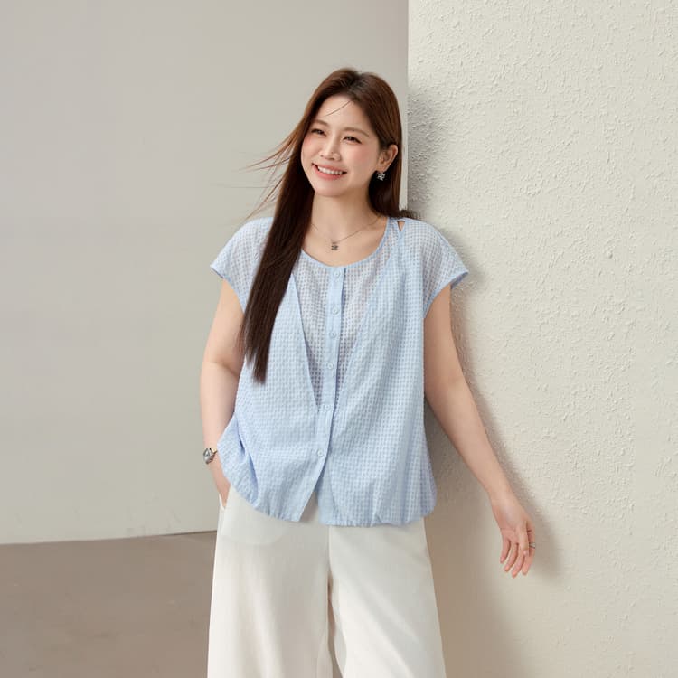 Summer Breeze Mesh Sheer Lightweight Blouse for Plus Size Women New Arrival
