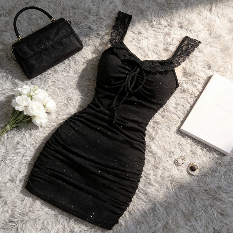 Black, beautiful, light, luxurious and high-end, huge figure-showing suspender skirt, sexy little flying sleeves, tight hip-hugging dress