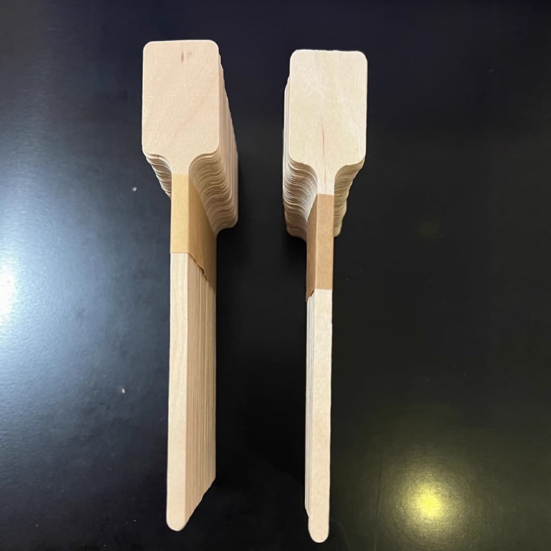 Factory wholesale supply of disposable wooden square-head coffee stir sticks with hot-stamped logo birch square-head sticks