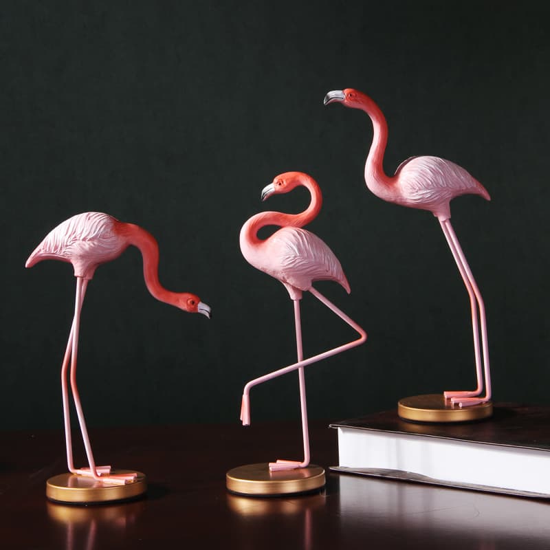 Flamingo ornaments, fashionable wedding gifts for women, practical gifts for besties, engagement gifts for newlyweds and newlyweds moving into a new home