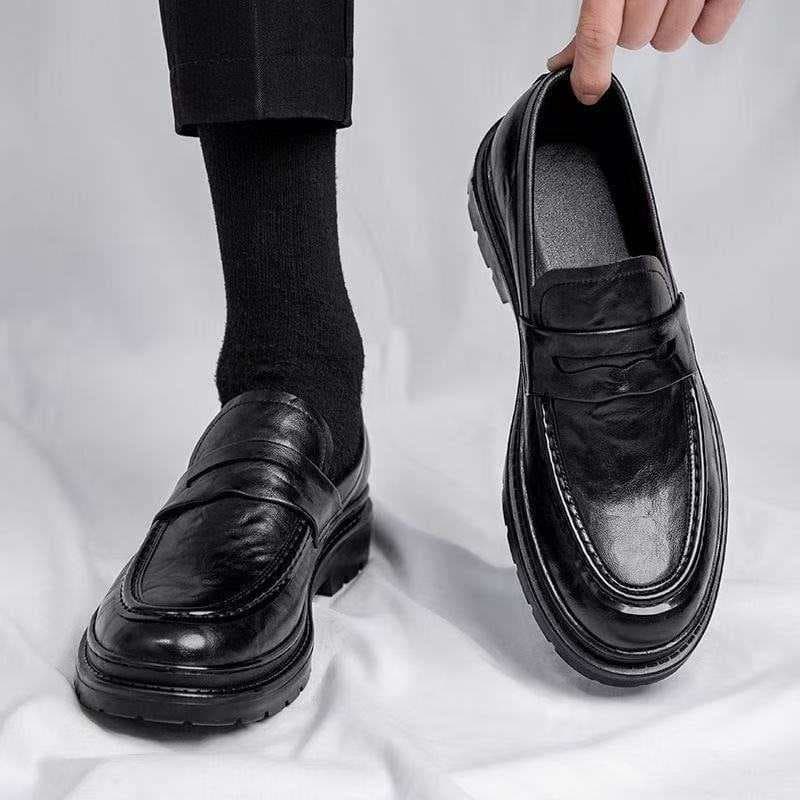 Business Casual Dress Shoes for Men, Fashionable and Versatile Loafers, Slip-On Breathable Men's Leather Shoes