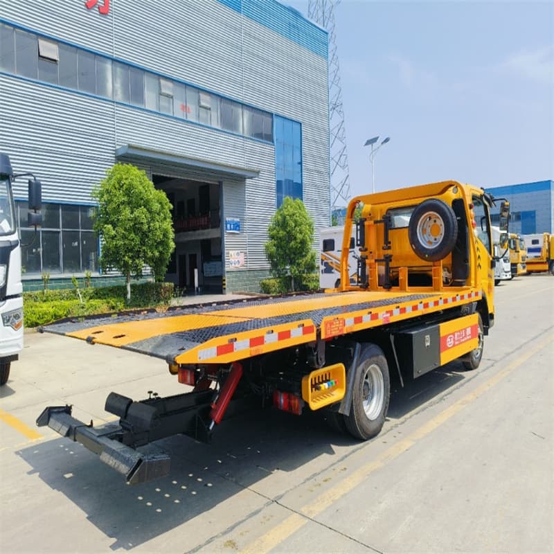 Jiefang Yunnei 150 HP 3800 Wheelbase Blue Plate One-plus-two Tow Truck, Road Rescue Flatbed Trailer, Manufacturer