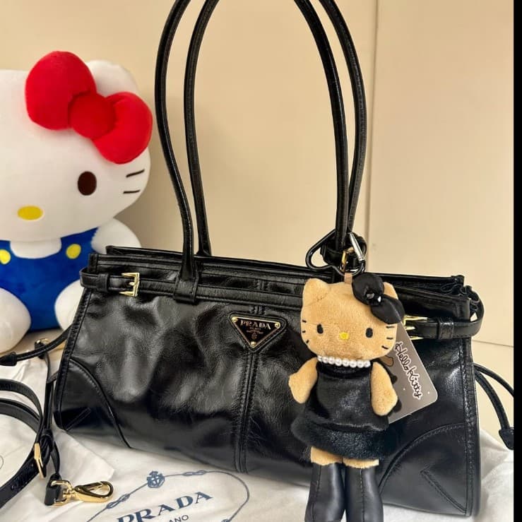 Black Classic SoftLux Waxed Leather Baguette Bag Crossbody Shoulder Handbag Underarm Large Capacity Lightweight Versatile