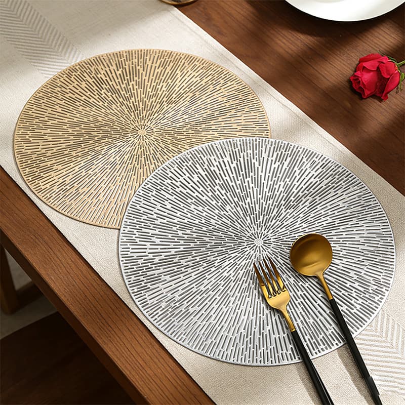 Cross-border Round Disc Placemat Hollow Gold Stamped PVC Heat Insulation Pad Hotel Western Food Placemat Amazon Hot Selling In Stock Wholesale