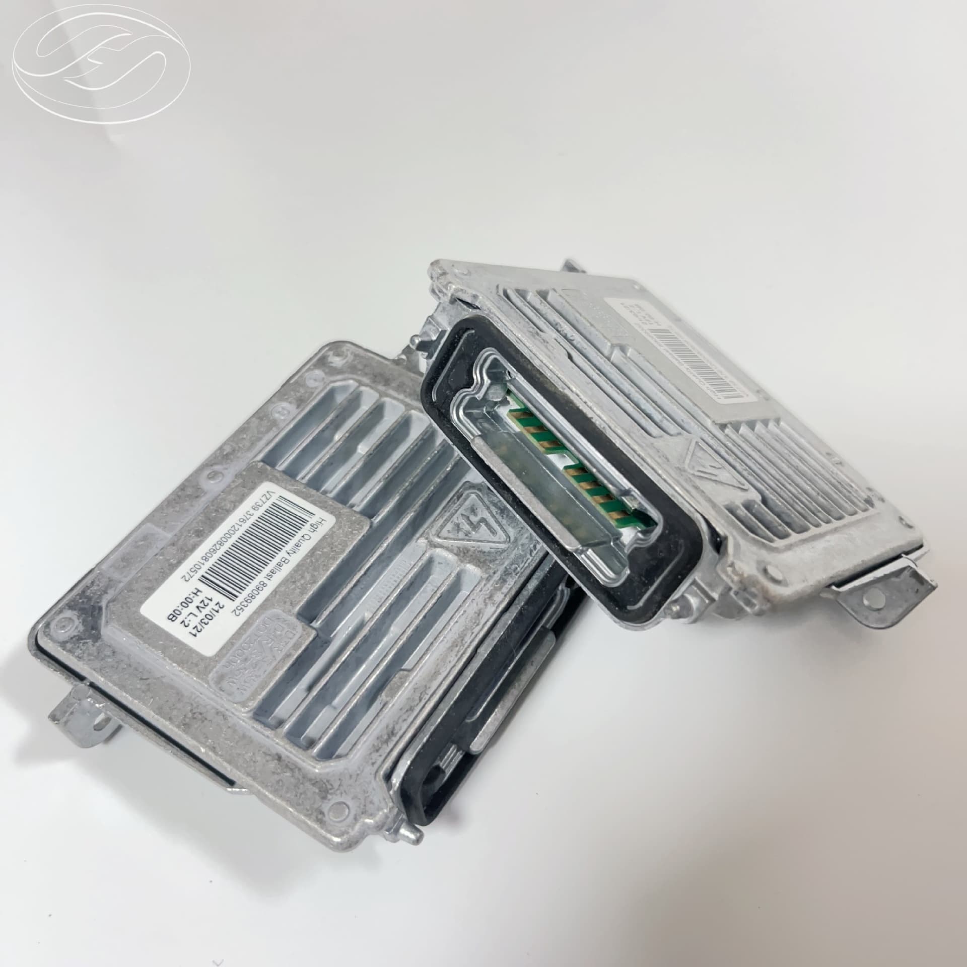 89089352 3D0907391A C2D5271 Brand New Valeo D3S Xenon Headlights, Ballast, and Air Conditioner