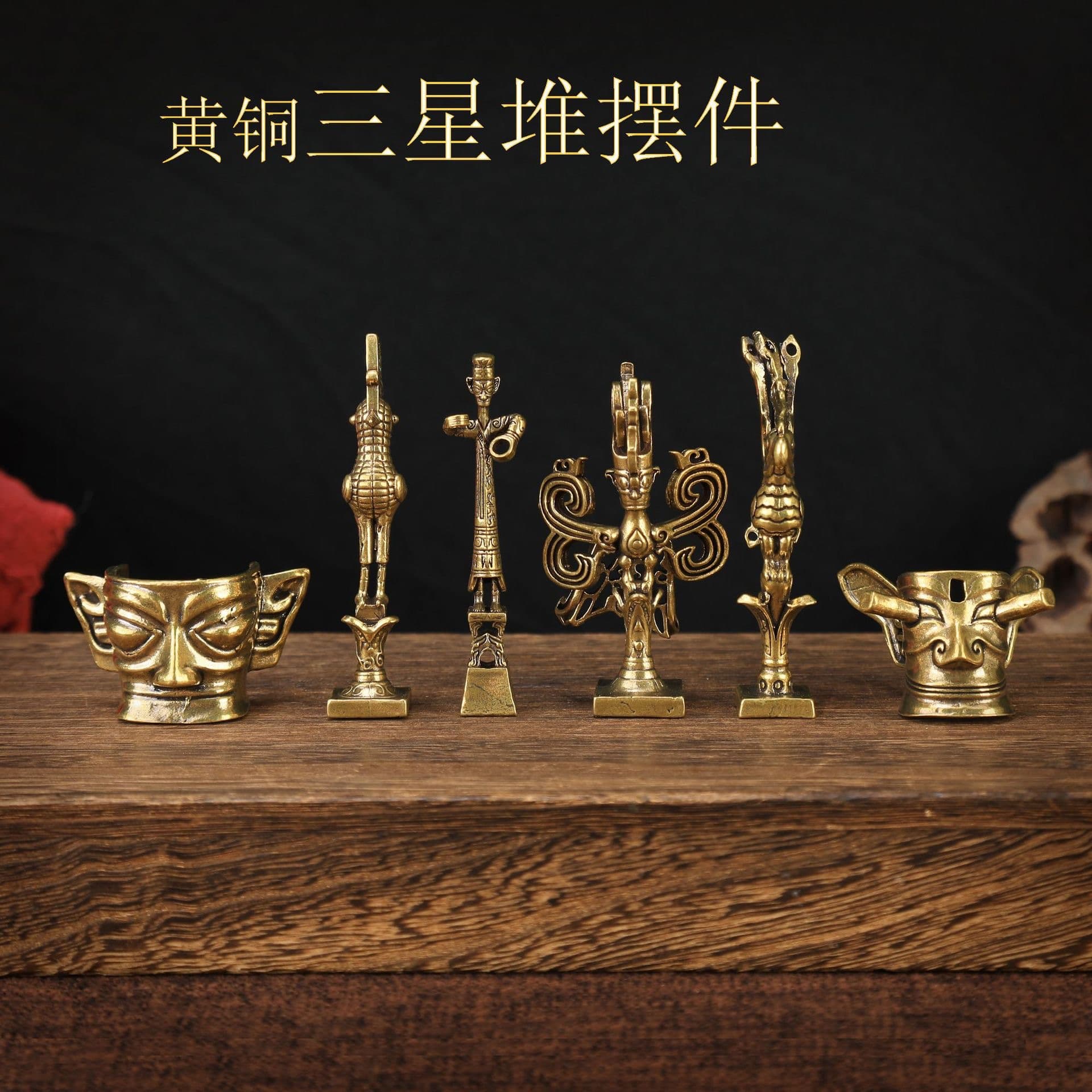 Sanxingdui Cultural Creative Ornament - Mighty Figure Brass Craft, National Trend Cultural Creative Boutique, Travel Souvenir, Vintage Desktop Decoration