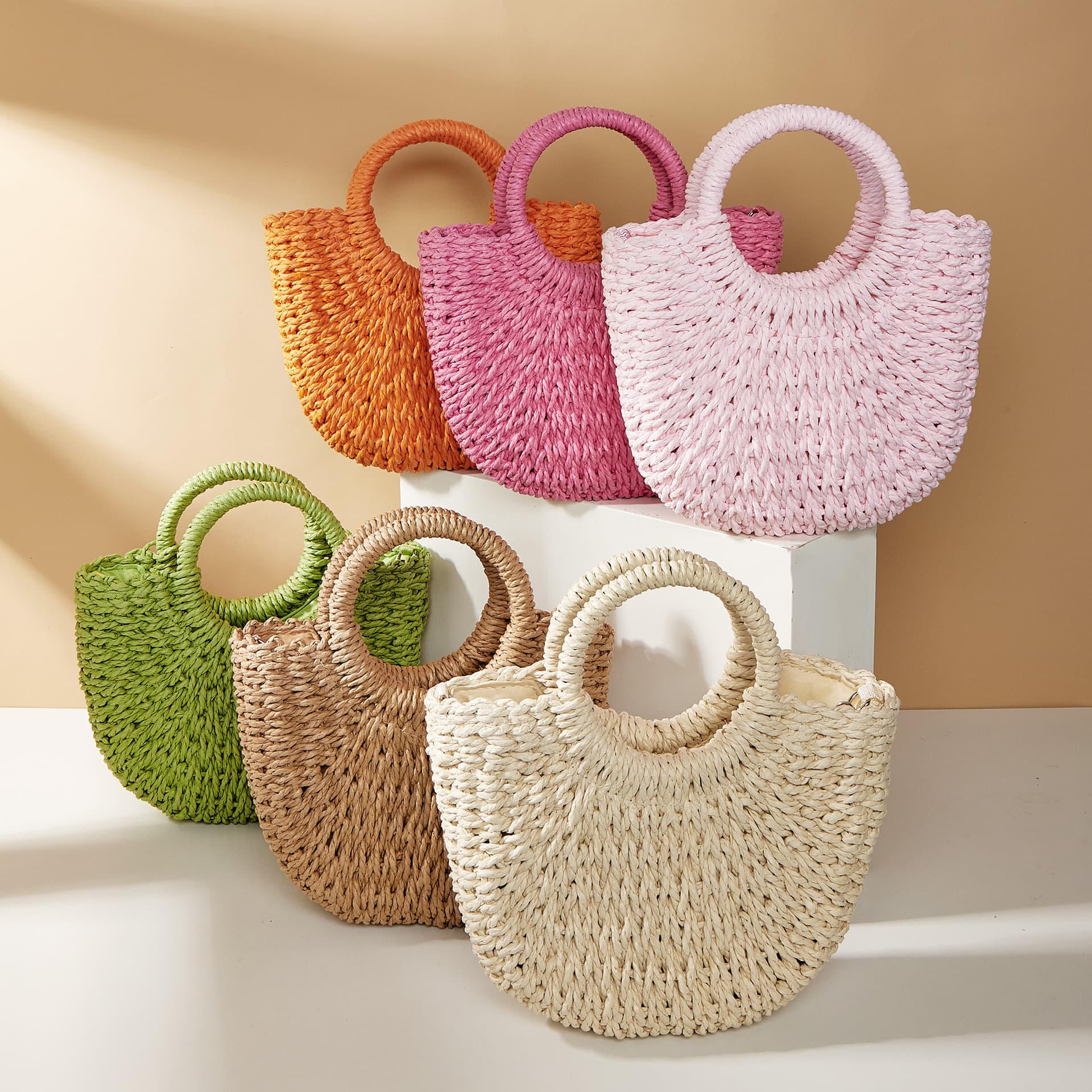 New Half Moon Portable Women's Bag Straw Woven Crossbody Small Bag Woven Beach Bag Shoulder Bag