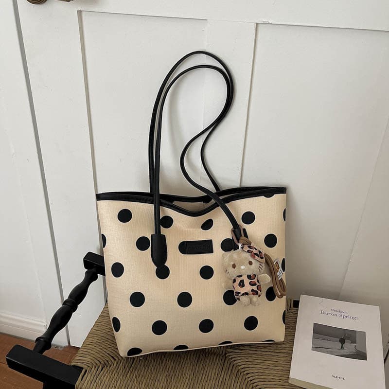 Korean Retro Underarm Bag for Women 2026 New Fall/Winter Light Luxury Niche High-End Polka Dot Shoulder Bag Women's Bag