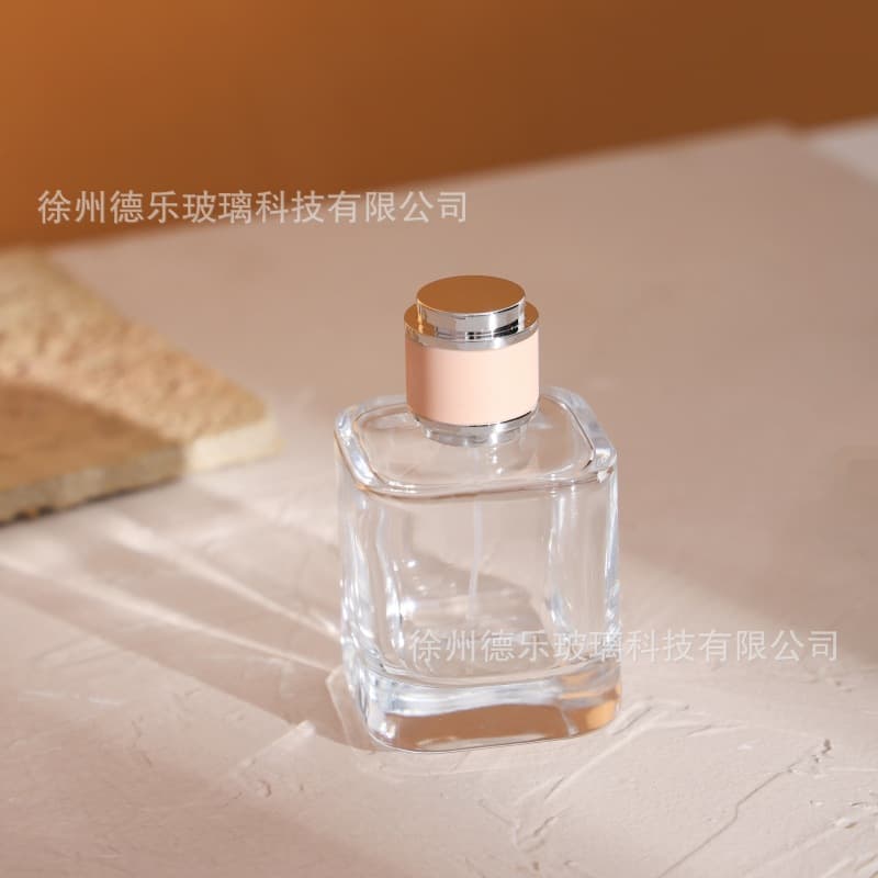 New Style Perfume Refill Bottle DIY Women's Perfume Press Spray Bottle 15mm Snap Cap Perfume Packaging Bottle with Pink Cap