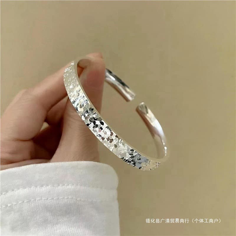 999 Pure Silver Bracelet for Women, Ice-Cracked Style Solid Silver Bangle, Minimalist and Youthful Design, Gift for Girlfriend in Guangqing
