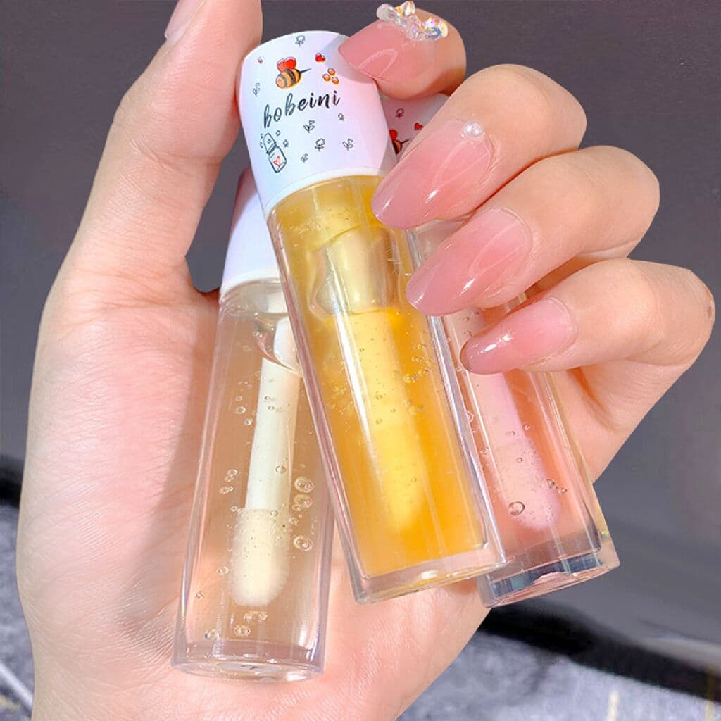 Wholesale Bee Lip Oil Autumn Lip Care Lip Balm Lip Repair Chapped Skin Lip Balm for Boys and Girls