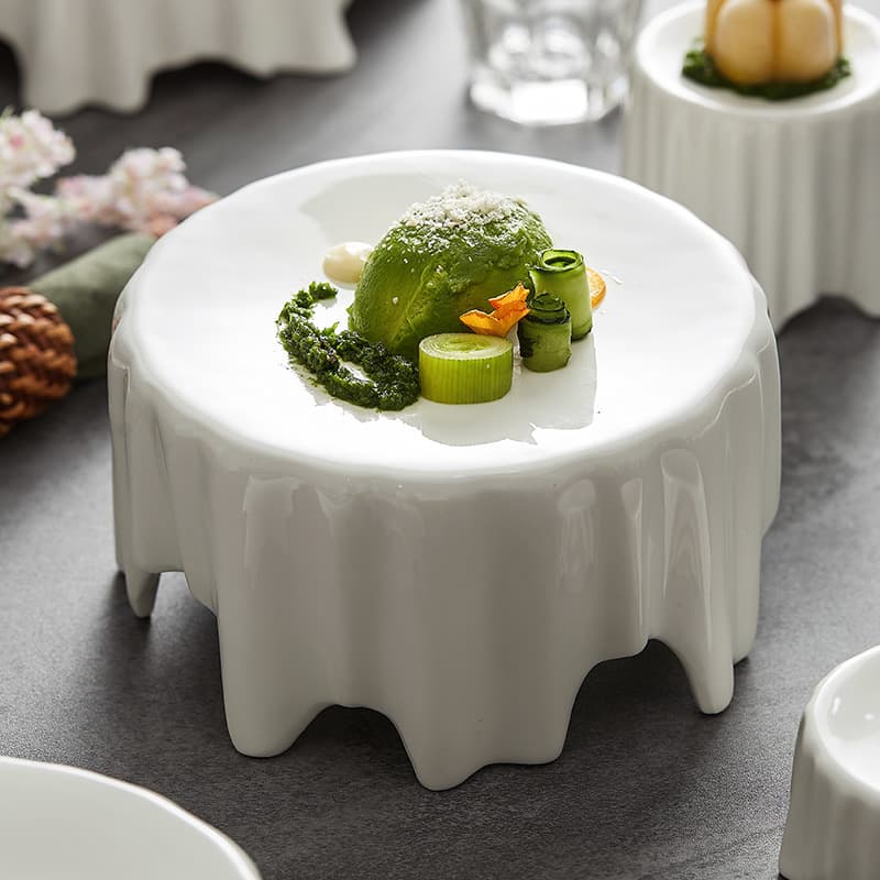 Ceramic Pedestal Plate for Artistic Plating, Irregular Western Dinner Plate, White Round Dish for Hotel and Restaurant Use