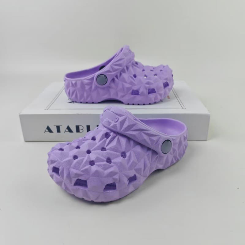 Durian Crocs Sandals for Boys and Girls, Anti-Slip, Couple Style, Casual and Versatile Beach Shoes, Comfortable and Versatile