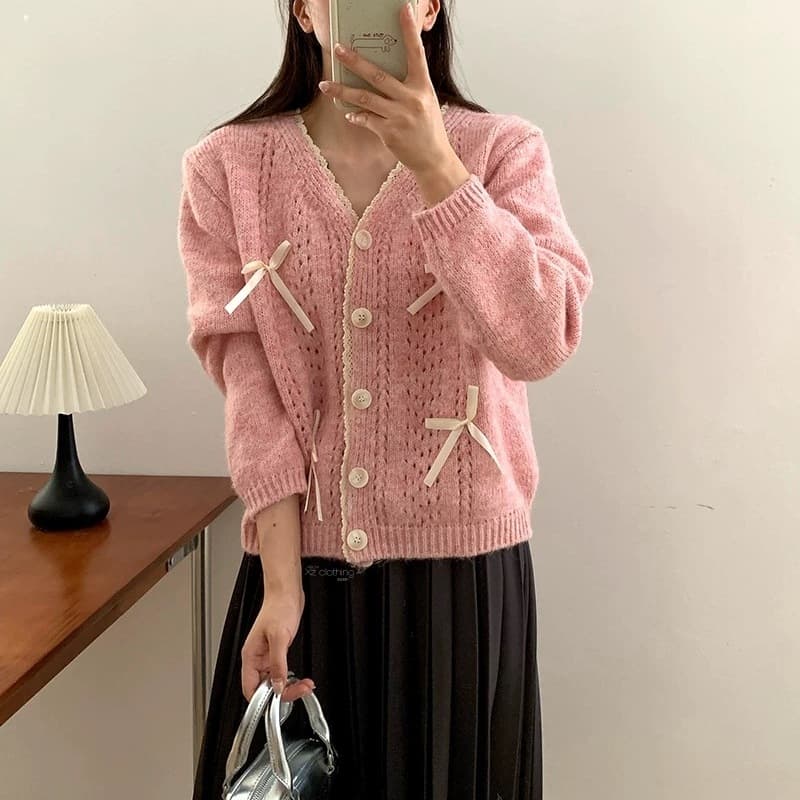 French Sweet and Gentle Style V-Neck Sweater Women's Autumn and Winter New Style Chanel Style Elegant Bow Slimming Knitted Cardigan