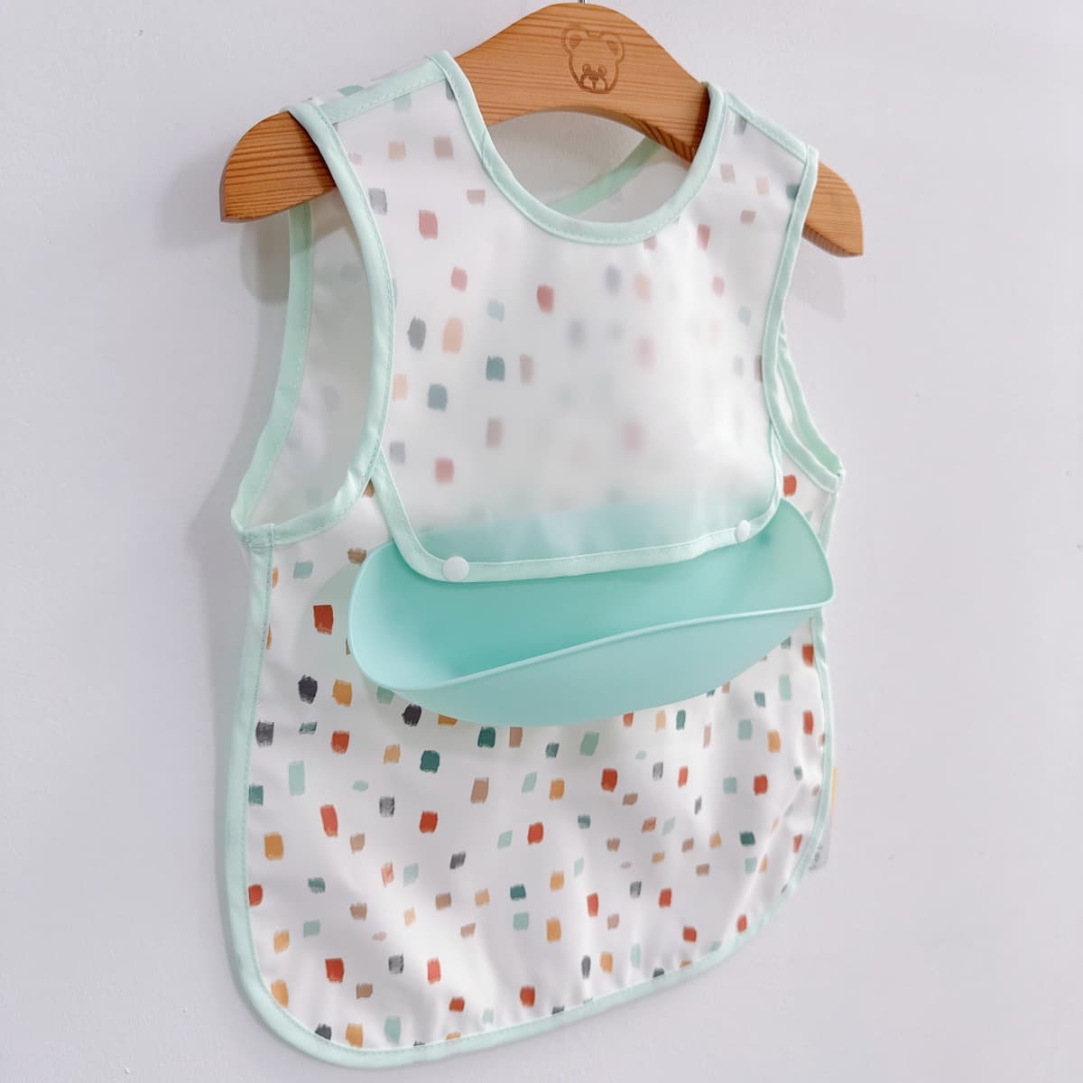 New children's waterproof bib, anti-fouling dining pocket, baby coverall, removable dual-purpose dining pocket, pu leather, silicone