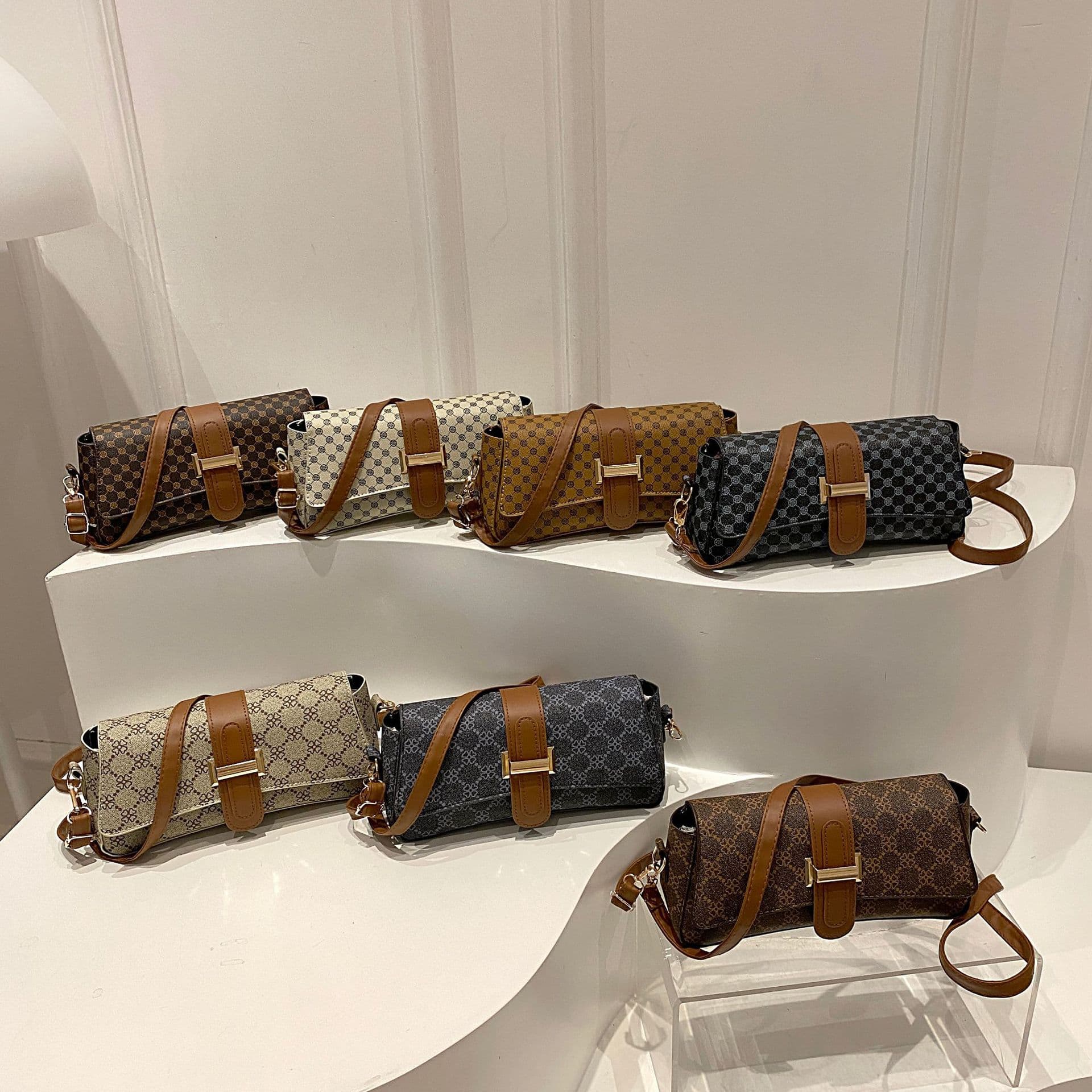 2026 New Style Women's Handbag, Niche Design Fashionable Small Square Bag, Trendy Shoulder & Crossbody Bag
