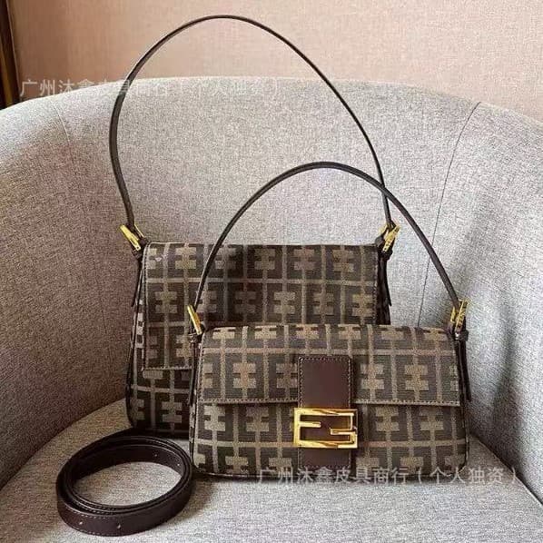 Cross-border foreign trade Guangzhou FF presbyopic canvas baguette vintage armpit women's bag genuine leather embroidered second-hand shoulder bag
