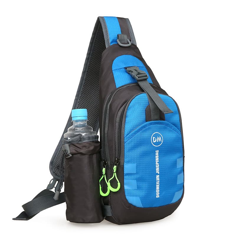 Lightweight Men's Chest Bag New Sports Travel Crossbody Bag Minimalist Fashion Versatile Front Chest Pack Small Backpack Men's Shoulder Bag