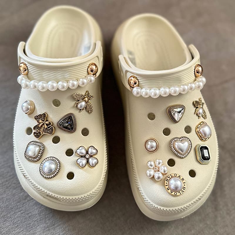 2025 New Baroque Croc Charms Shoe Decor Cross Detachable Decorative Buckle Chain Accessories Shoe Clip