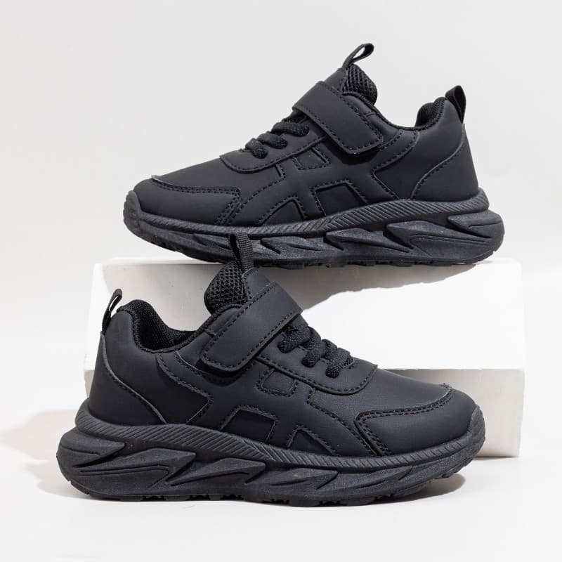 Children's sports shoes, boys and girls running shoes, spring and autumn all-black casual shoes, lightweight non-slip cross-border big children's dad shoes