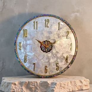 New Light Luxury Wall Clock for Living Room, Shell Inlaid with Rhinestones, No Drilling Required, Silent Quartz Movement Wall Clock