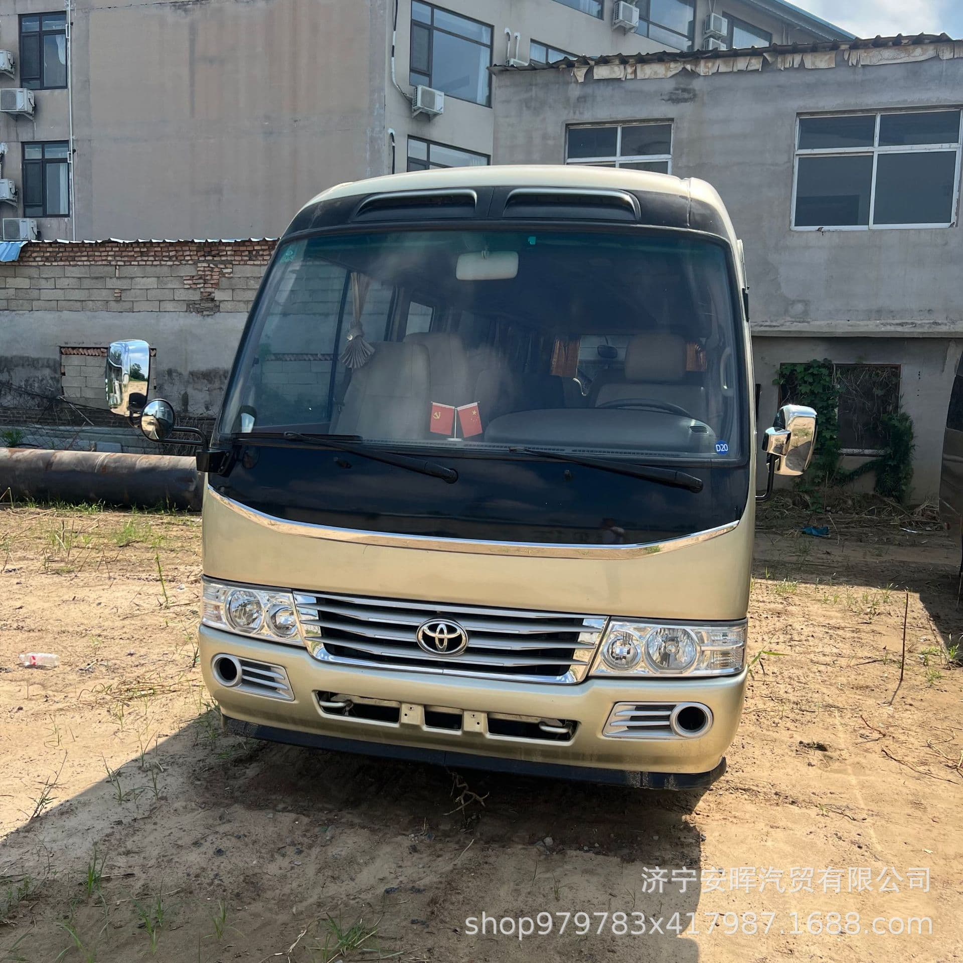 Cross-border export Coaster luxury 23 seats medium bus tourism sightseeing reception vehicle automatic door adjustable comfortable