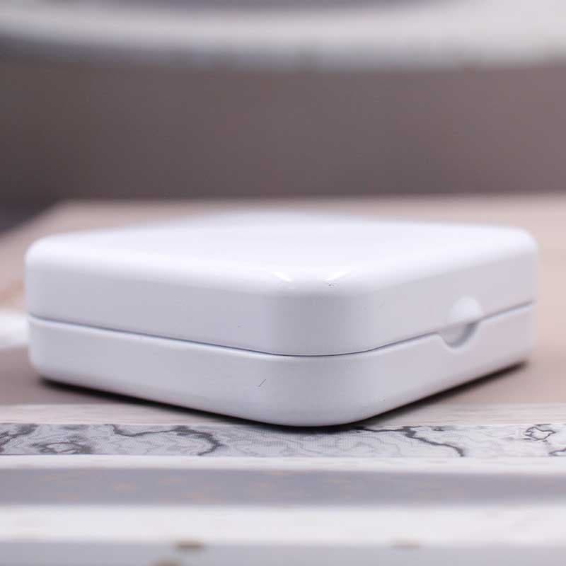 Factory wholesale in stock flip-top small tin box mint candy tin can chewing gum lozenge tin box